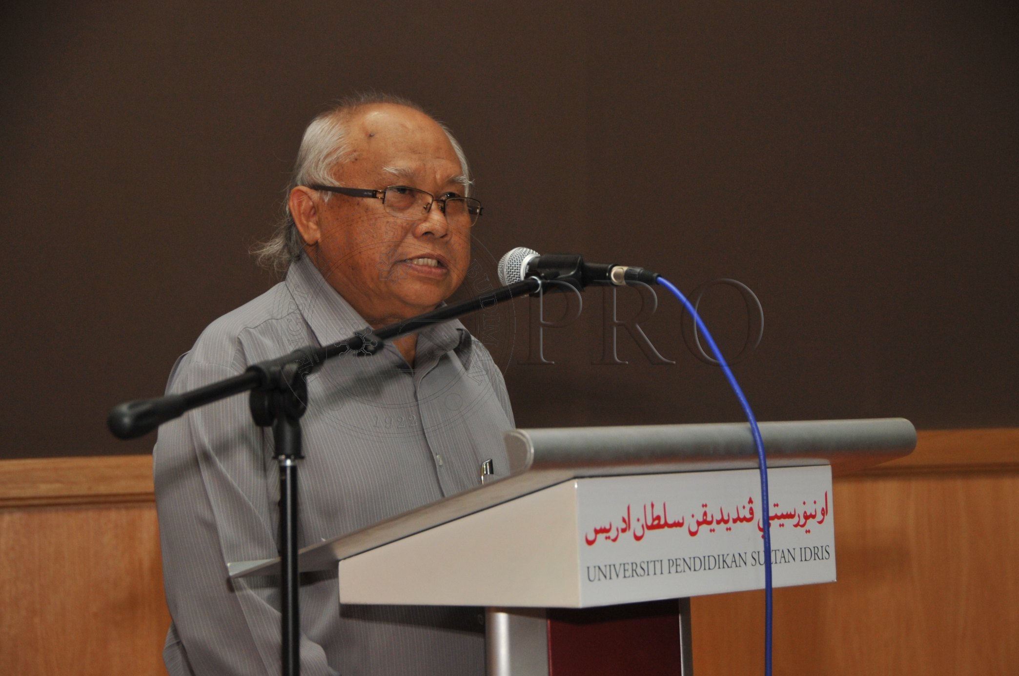 PRO 14 50 RECORD PRO 6835